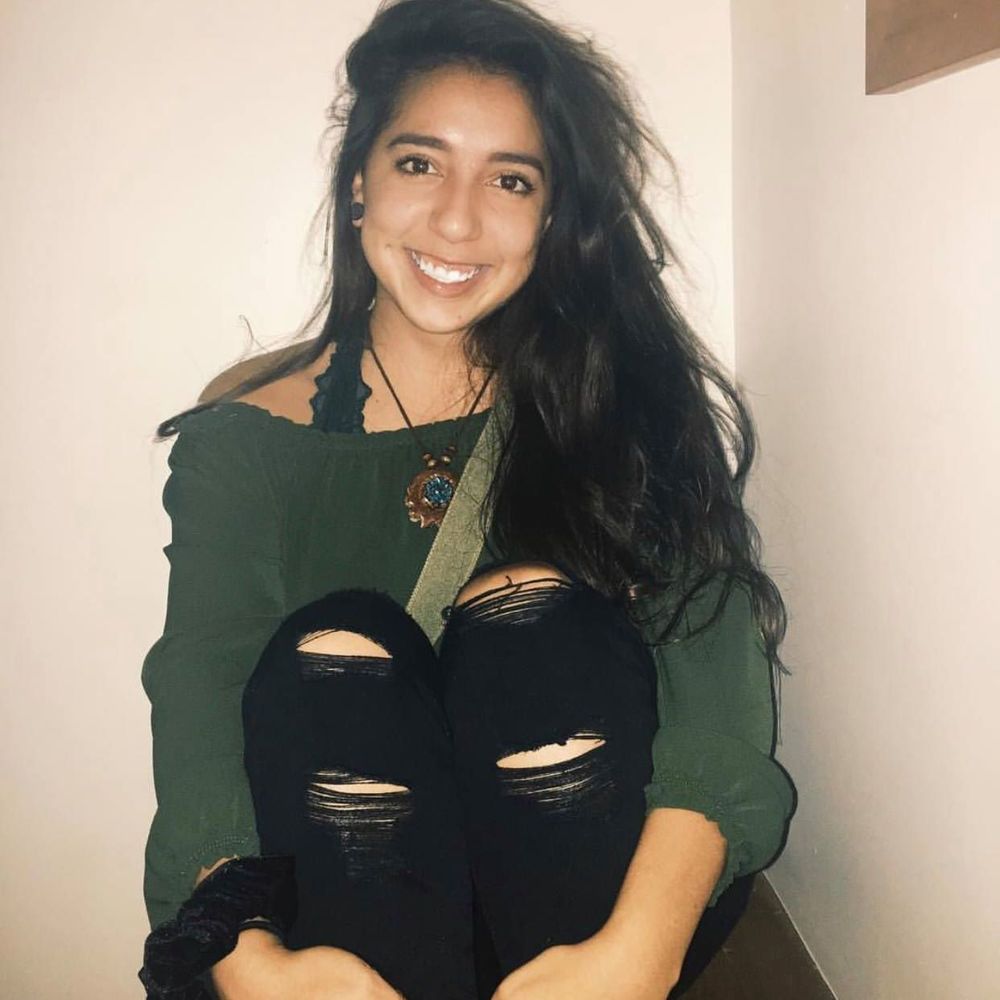 Meet your Posher, Mandi
